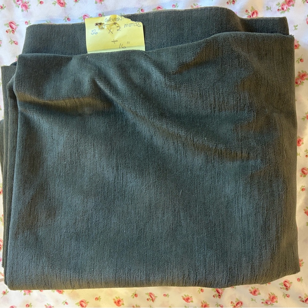🌼 3 for $20 🌼 | 
Dark Gray Fabric Material